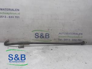 Gebruikte Servoleiding Volkswagen Vento (1H2) 1.8 i Prijs € 25,00 Margeregeling aangeboden door Schaap & Bron