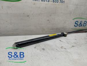 Gebruikte Veiligheidsgordel links-voor Volkswagen Golf III (1H1) 1.8i Prijs € 50,00 Margeregeling aangeboden door Schaap & Bron