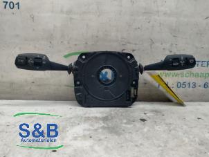 Gebruikte Combischakelaar Stuurkolom BMW 1 serie (E87/87N) 118d 16V Prijs € 70,00 Margeregeling aangeboden door Schaap & Bron
