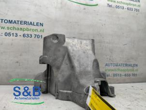 Gebruikte Motorrubber Seat Ibiza V (KJB) 1.0 MPI 12V Prijs € 24,99 Margeregeling aangeboden door Schaap & Bron