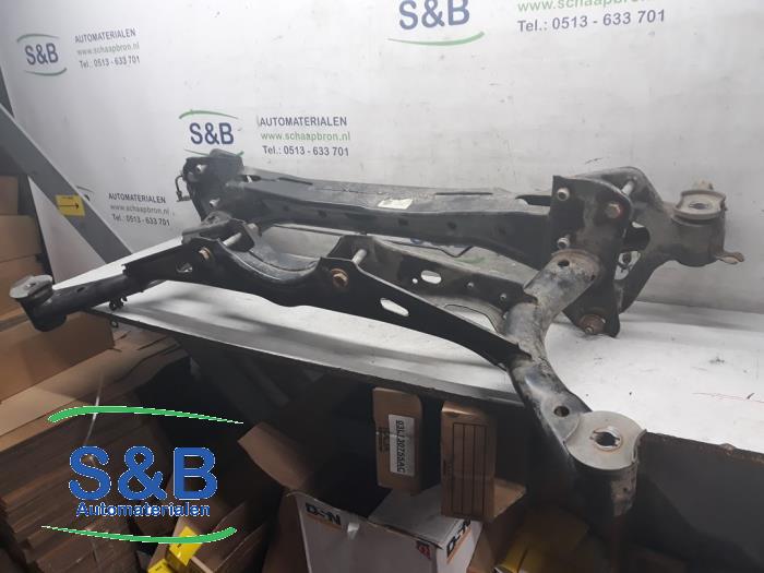 Gebruikte Subframe Volkswagen Arteon (3HAB) 2.0 TSI 16V Prijs € 125,00 Margeregeling aangeboden door Schaap & Bron