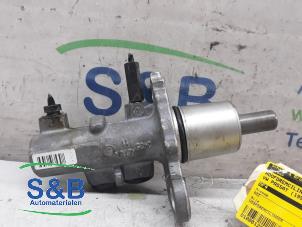 Gebruikte Hoofdremcilinder Audi A6 (C5) 2.4 V6 30V Prijs € 40,00 Margeregeling aangeboden door Schaap & Bron