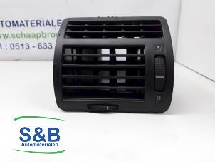 Gebruikte Luchtrooster Dashboard Seat Alhambra (7V8/9) 2.0 TDI Prijs € 20,00 Margeregeling aangeboden door Schaap & Bron