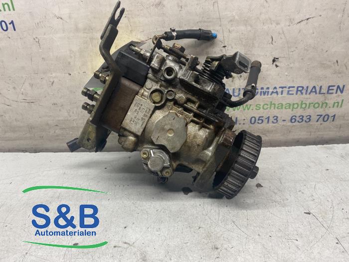 Gebruikte Diversen Volkswagen Transporter/Caravelle T4 2.4 D Prijs € 300,00 Margeregeling aangeboden door Schaap & Bron