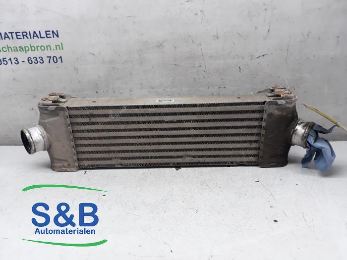 Gebruikte Intercooler Ford Transit 2.2 TDCi 16V Prijs € 45,00 Margeregeling aangeboden door Schaap & Bron