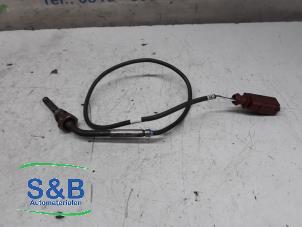 Gebruikte Uitlaat temperatuursensor Volkswagen Touareg (7LA/7L6) 2.5 TDI R5 Prijs € 60,00 Margeregeling aangeboden door Schaap & Bron
