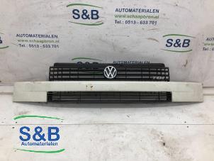 Gebruikte Grille Volkswagen Transporter T4 2.5 TDI Prijs € 75,00 Margeregeling aangeboden door Schaap & Bron