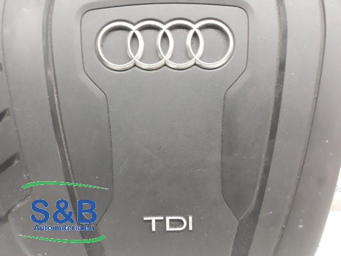 Afdekplaat motor van een Audi Q5 (8RB) 2.0 TDI 16V Quattro 2017