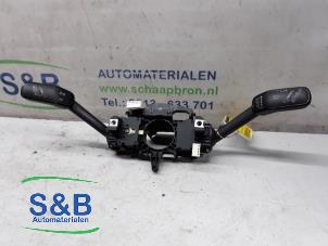 Gebruikte Licht + Raw Schakelaar Volkswagen Golf VII (AUA) 1.4 TSI 16V Prijs € 34,99 Margeregeling aangeboden door Schaap & Bron