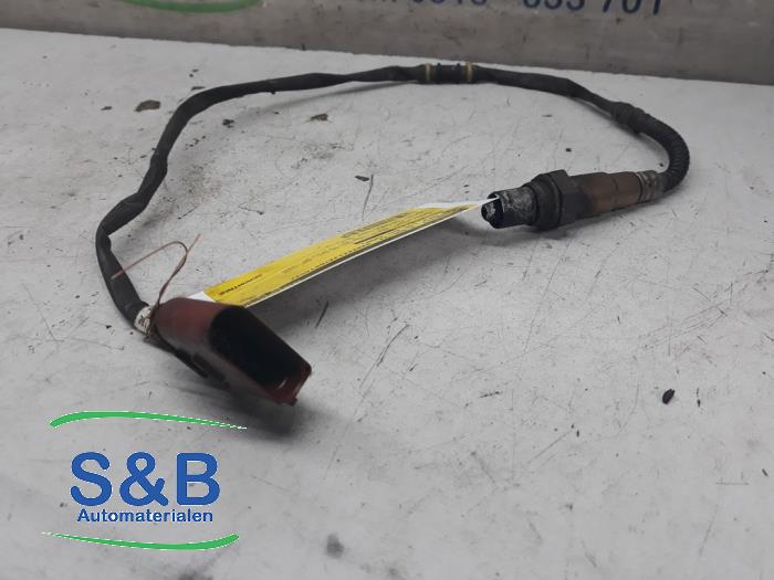 Lambda Sonde van een Volkswagen Golf IV (1J1) 1.6 1999