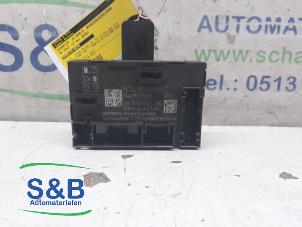 Gebruikte Centrale Deurvergrendelings Module Volkswagen Golf VII Variant (AUVV) 1.6 TDI 4Motion 16V Prijs € 49,00 Margeregeling aangeboden door Schaap & Bron