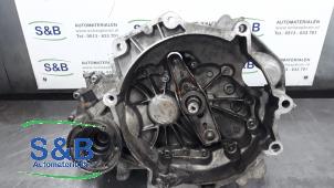 Gebruikte Versnellingsbak Volkswagen Polo IV (9N1/2/3) 1.2 12V Prijs € 150,00 Margeregeling aangeboden door Schaap & Bron