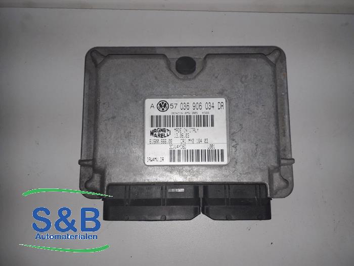 Gebruikte Computer Motormanagement Volkswagen Bora (1J2) 1.6 16V Prijs € 89,99 Margeregeling aangeboden door Schaap & Bron