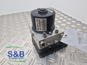 Gebruikte ABS Pomp BMW 3 serie (E90) 320d 16V Edition Fleet Prijs € 100,00 Margeregeling aangeboden door Schaap & Bron