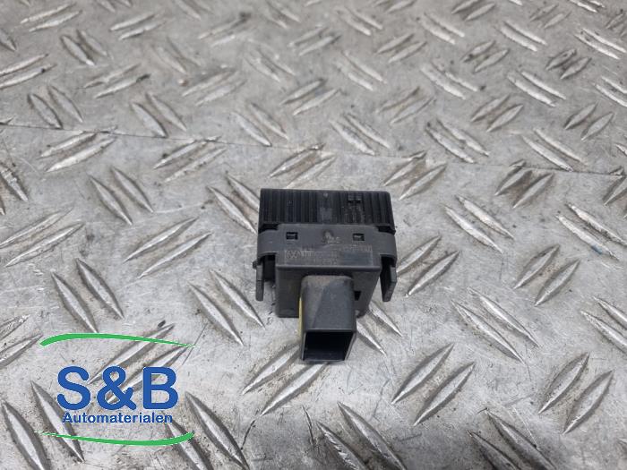 Gebruikte Diversen Volkswagen Multivan T5 (7E/7HC/7HF/7HM) 2.0 BiTDI DRF Prijs € 10,00 Margeregeling aangeboden door Schaap & Bron