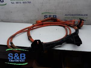 Gebruikte HV kabel (hoog voltage) Volkswagen Golf VII Variant (AUVV) Prijs € 100,00 Margeregeling aangeboden door Schaap & Bron