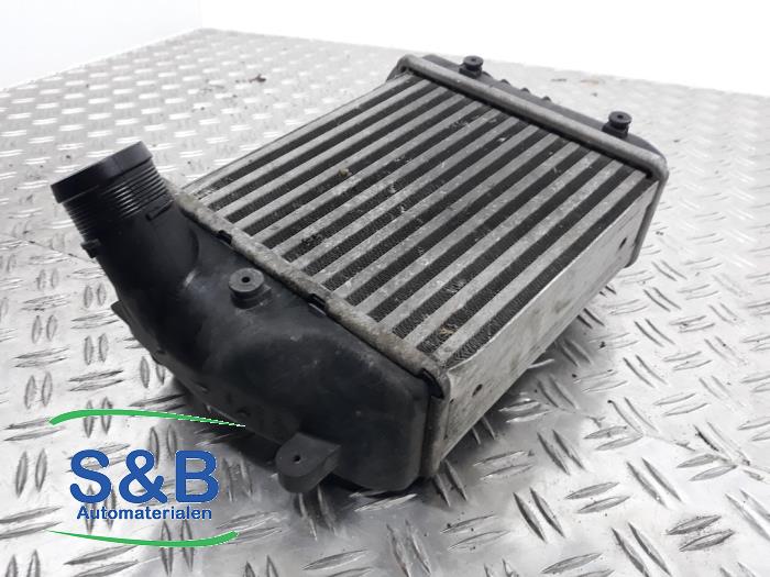 Gebruikte Intercooler Audi A6 Avant (C6) Prijs € 80,00 Margeregeling aangeboden door Schaap & Bron