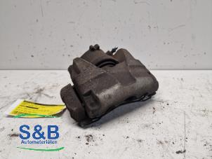 Gebruikte Remklauw (Tang) links-voor Renault Megane III Grandtour (KZ) 1.5 dCi 110 Prijs € 30,00 Margeregeling aangeboden door Schaap & Bron