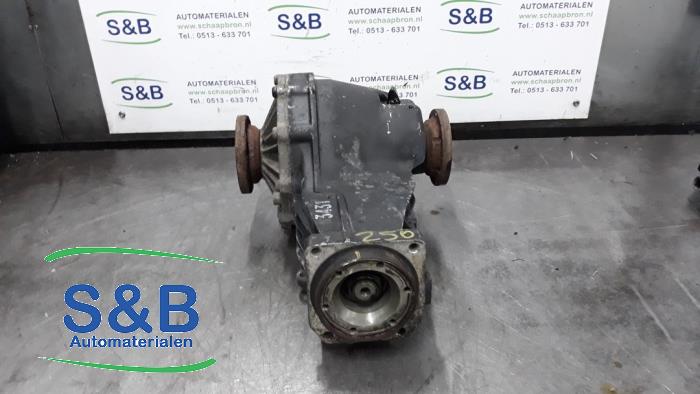 Gebruikte Differentieel achter Audi A4 Avant Quattro (B6) 2.5 TDI V6 24V Prijs € 250,00 Margeregeling aangeboden door Schaap & Bron