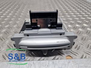 Gebruikte Radio Mini Mini (R56) 1.6 16V Cooper S Prijs € 75,00 Margeregeling aangeboden door Schaap & Bron