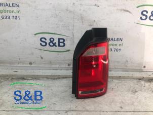 Gebruikte Achterlicht rechts Volkswagen Transporter T6 2.0 TDI 150 4Motion Prijs € 50,00 Margeregeling aangeboden door Schaap & Bron
