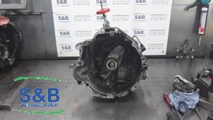 Gebruikte Versnellingsbak Audi A6 Avant (C5) 2.4 V6 30V Prijs € 175,00 Margeregeling aangeboden door Schaap & Bron