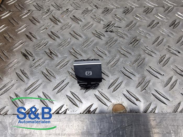 Gebruikte Handrem schakelaar Audi Q2 (GAB/GAG) 1.4 TFSI 16V Prijs € 30,00 Margeregeling aangeboden door Schaap & Bron