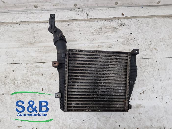 Gebruikte Intercooler Audi Q7 (4LB) 4.2 TDI V8 32V Prijs € 125,00 Margeregeling aangeboden door Schaap & Bron