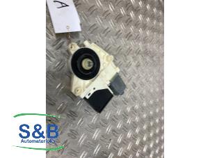 Gebruikte Raammotor Portier Renault Megane III Grandtour (KZ) 1.5 dCi 110 Prijs € 30,00 Margeregeling aangeboden door Schaap & Bron