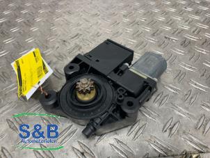 Gebruikte Portierruitmotor Renault Megane III Grandtour (KZ) 1.5 dCi 110 Prijs € 21,99 Margeregeling aangeboden door Schaap & Bron