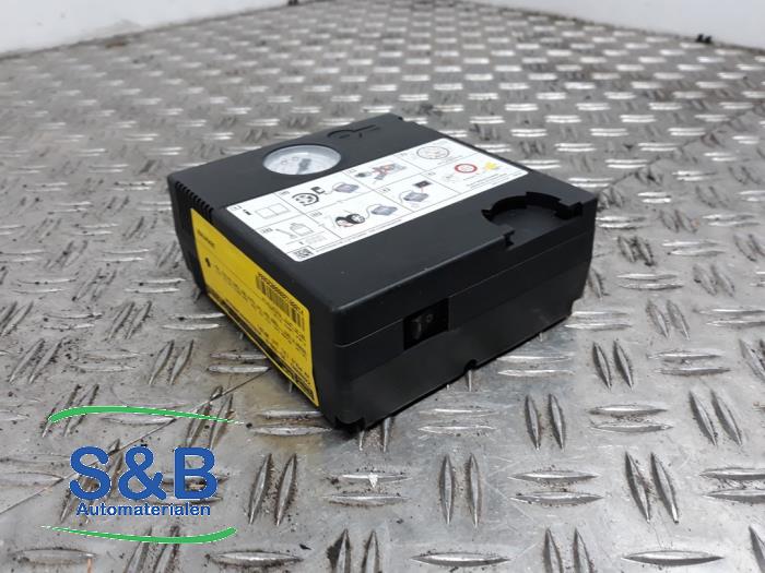 Gebruikte Compressor Volkswagen Polo VI (AW1) 2.0 GTI Prijs € 45,00 Margeregeling aangeboden door Schaap & Bron