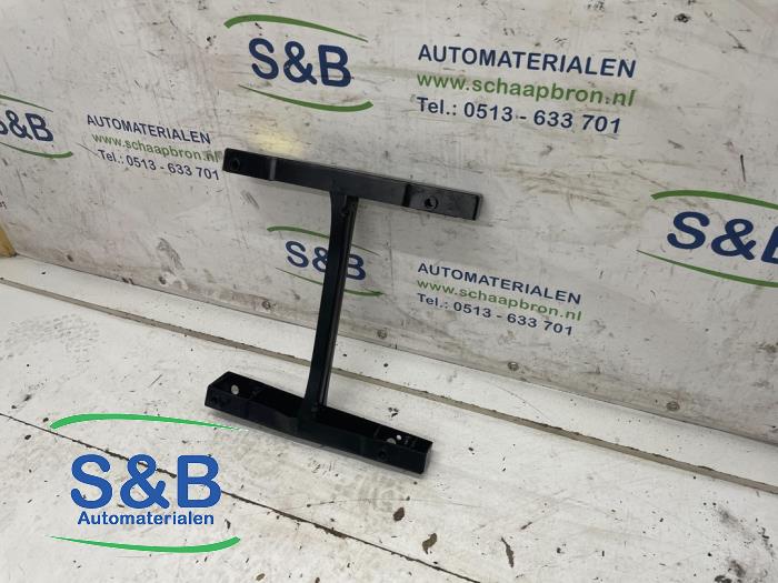 Gebruikte Stoelframe Volkswagen Caddy Combi III (2KB,2KJ) 1.2 TSI Prijs € 50,00 Margeregeling aangeboden door Schaap & Bron