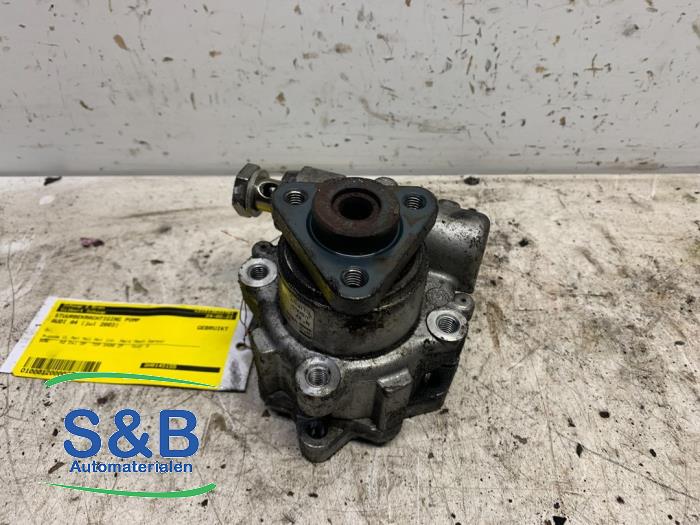 Gebruikte Servopomp Audi A4 Cabriolet (B6) 2.5 TDI 24V Prijs € 75,00 Margeregeling aangeboden door Schaap & Bron