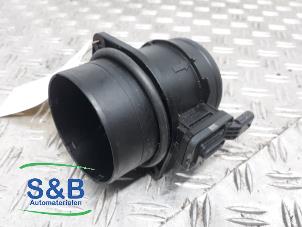 Gebruikte Luchtmassameter Volkswagen Caddy IV 2.0 TDI 75 Prijs € 60,00 Margeregeling aangeboden door Schaap & Bron