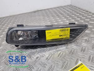 Gebruikte Mistlamp rechts-voor Volkswagen Golf VII (AUA) 1.4 TSI 16V Prijs € 40,00 Margeregeling aangeboden door Schaap & Bron