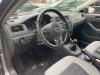 Airbag set + dashboard van een Volkswagen Jetta IV (162/16A), 2010 / 2017 1.6 TDI 16V, Sedan, 4Dr, Diesel, 1.596cc, 77kW (105pk), FWD, CAYC, 2010-04 / 2015-07 2013