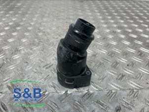 Gebruikte Intercooler Buis Volkswagen Golf VII (AUA) 2.0 TDI 16V Prijs € 20,00 Margeregeling aangeboden door Schaap & Bron