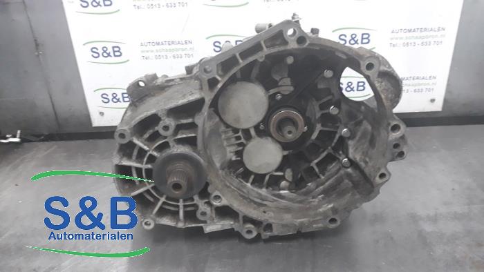 Gebruikte Versnellingsbak Volkswagen Golf V (1K1) 2.0 TDI 16V Prijs € 350,00 Margeregeling aangeboden door Schaap & Bron
