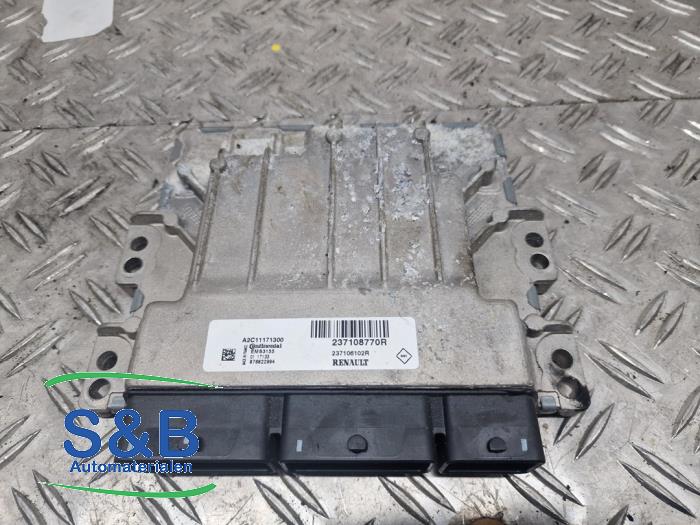Gebruikte Computer Motormanagement Renault Captur I (2R) 1.2 TCE 16V EDC Prijs € 155,00 Margeregeling aangeboden door Schaap & Bron