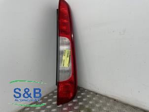 Gebruikte Achterlicht rechts Ford Focus C-Max 1.6 16V Prijs € 25,00 Margeregeling aangeboden door Schaap & Bron