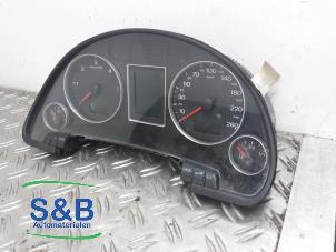 Gebruikte Instrumentenpaneel Audi A4 (B7) 2.5 TDI V6 24V Prijs € 150,00 Margeregeling aangeboden door Schaap & Bron