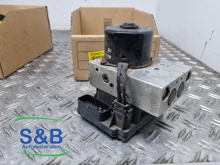 Gebruikte ABS Computer Audi TT (8N3) 1.8 20V Turbo Prijs € 200,00 Margeregeling aangeboden door Schaap & Bron