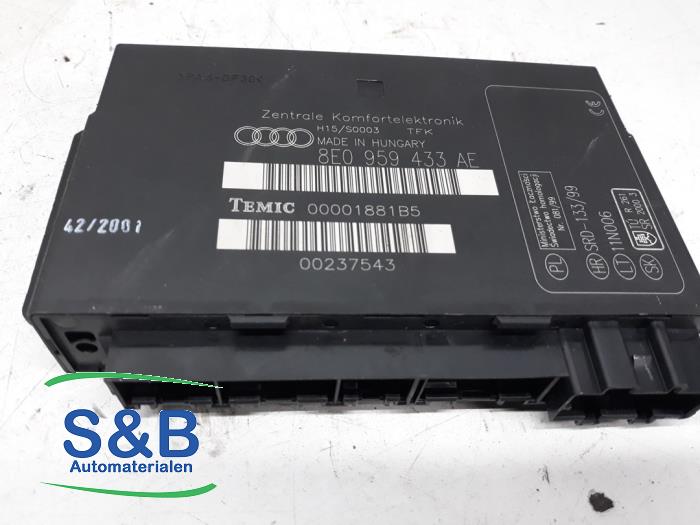 Gebruikte Sam module Audi A4 Avant (B6) 2.0 20V Prijs € 100,00 Margeregeling aangeboden door Schaap & Bron