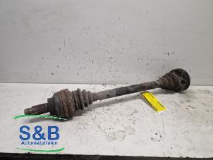 Gebruikte Aandrijfas rechts-achter BMW 5 serie Touring (E39) 525i 24V Prijs € 40,00 Margeregeling aangeboden door Schaap & Bron