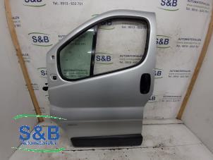 Gebruikte Deur 2Deurs links Opel Vivaro 2.0 CDTI Prijs € 150,00 Margeregeling aangeboden door Schaap & Bron