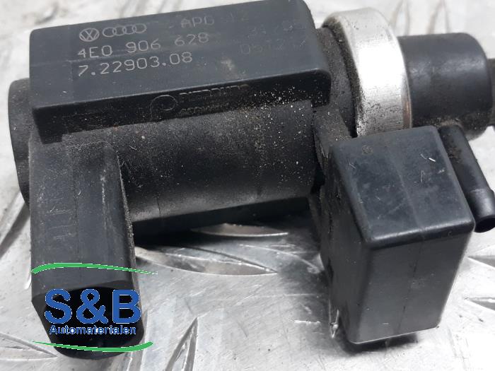 Gebruikte Overdrukklep Turbo Audi A4 Cabriolet (B6) 2.5 TDI 24V Prijs € 25,00 Margeregeling aangeboden door Schaap & Bron