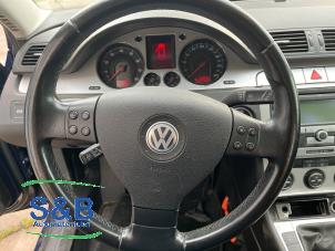 Gebruikte Stuurwiel Volkswagen Passat Variant (3C5) 1.8 TSI 16V Prijs € 75,00 Margeregeling aangeboden door Schaap & Bron