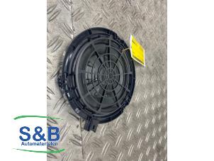 Gebruikte Luidspreker Citroen C4 Cactus (0B/0P) 1.2 PureTech 110 12V Prijs € 15,00 Margeregeling aangeboden door Schaap & Bron