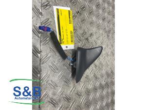 Gebruikte Antenne Opel Insignia Grand Sport 1.6 Turbo 16V 200 Prijs € 40,00 Margeregeling aangeboden door Schaap & Bron