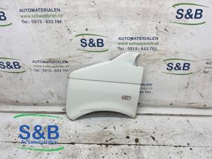 Gebruikte Spatbord links-voor Volkswagen Transporter T5 2.5 TDi Prijs € 75,00 Margeregeling aangeboden door Schaap & Bron